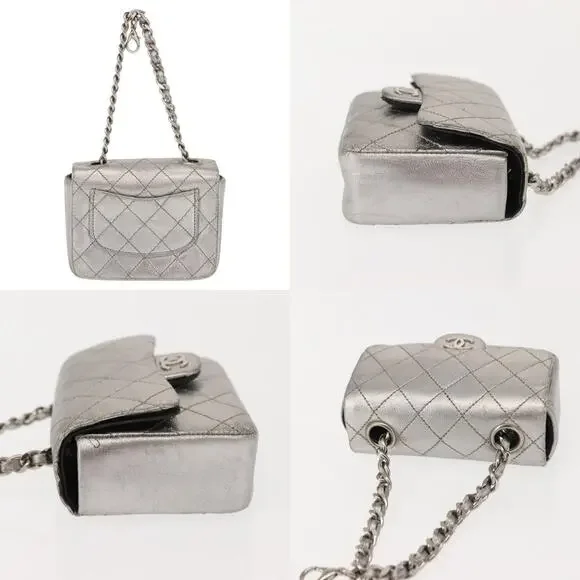 Chanel Matelasse Chain Handbag - Picture 3 of 7